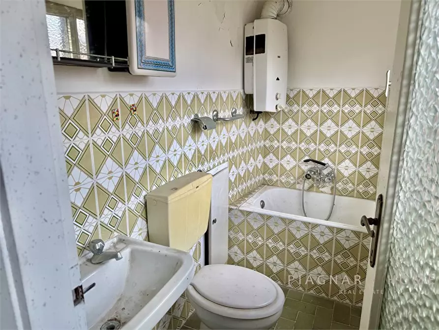 Immagine 10 di Rustico / casale in vendita  83 a Pontremoli