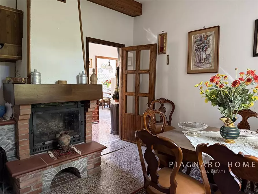 Immagine 6 di Rustico / casale in vendita  73 a Zeri