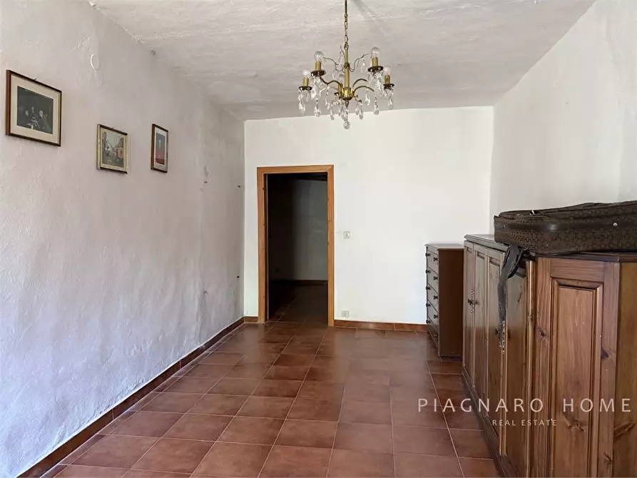 Immagine 8 di Rustico / casale in vendita  a Pontremoli