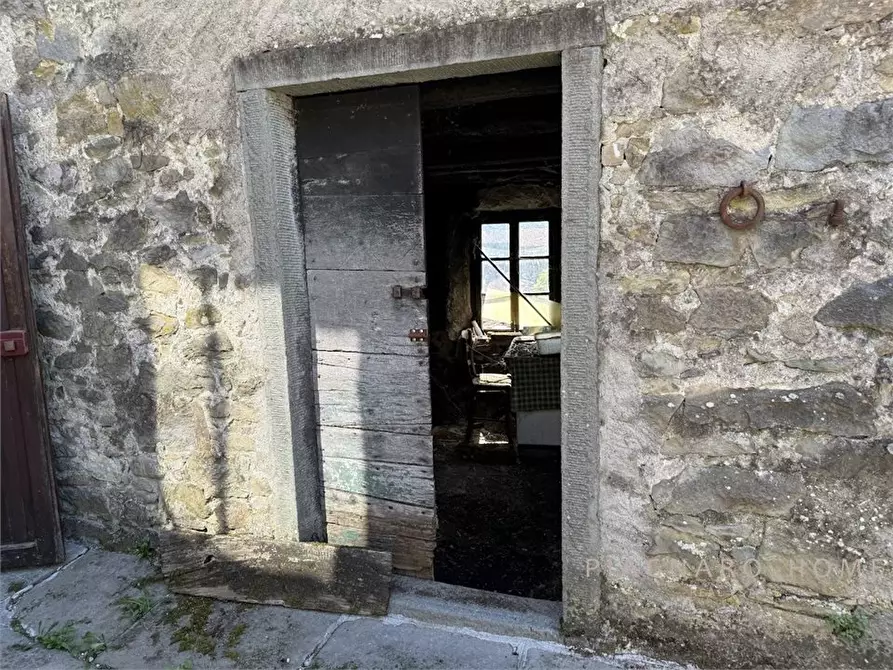 Immagine 3 di Rustico / casale in vendita  a Pontremoli