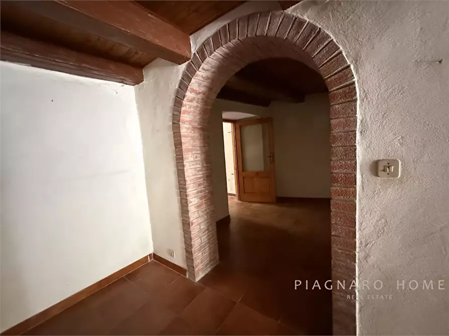 Immagine 7 di Rustico / casale in vendita  a Pontremoli