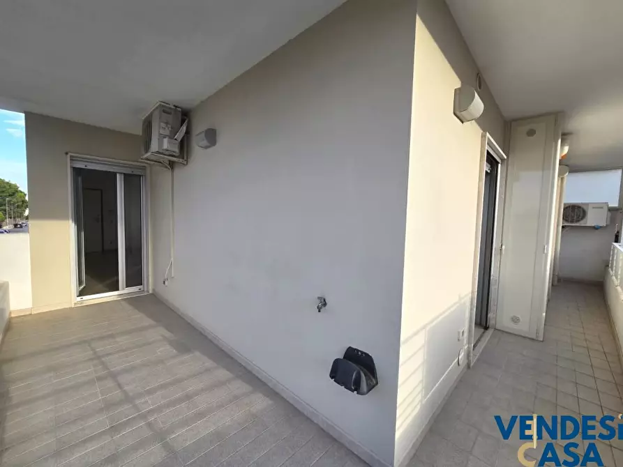 Immagine 6 di Appartamento in vendita  9 a Adelfia