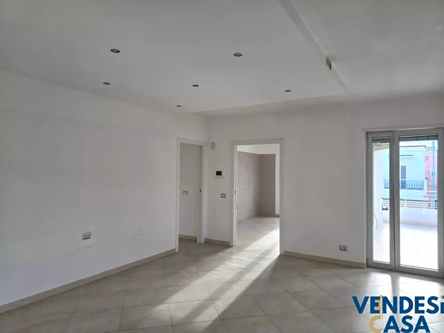 Immagine 3 di Appartamento in vendita  9 a Adelfia