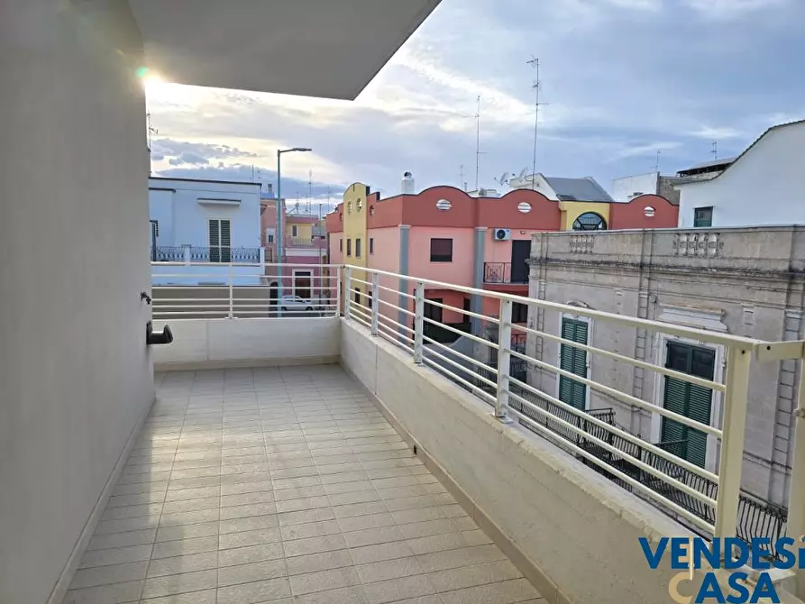 Immagine 5 di Appartamento in vendita  9 a Adelfia