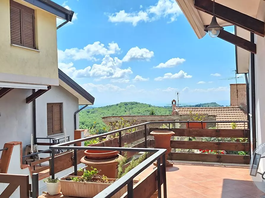 Immagine 9 di Casa semindipendente in vendita  10 a Roccamonfina