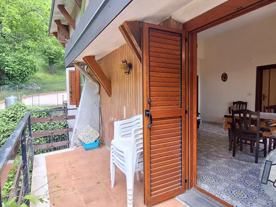 Immagine 8 di Casa semindipendente in vendita  10 a Roccamonfina