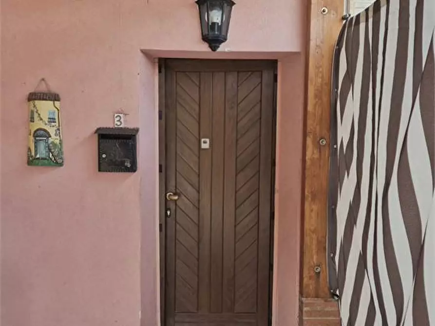 Immagine 5 di Casa semindipendente in vendita  3 a Giuliano Teatino