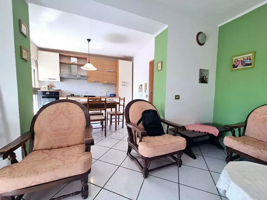 Immagine 2 di Casa semindipendente in vendita  127 a Casacanditella