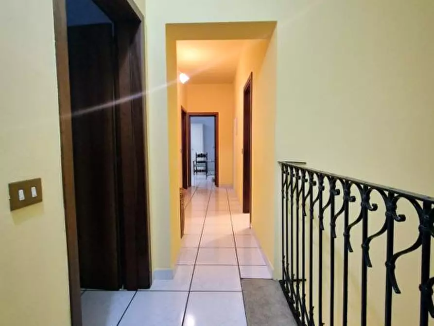 Immagine 10 di Casa semindipendente in vendita  127 a Casacanditella