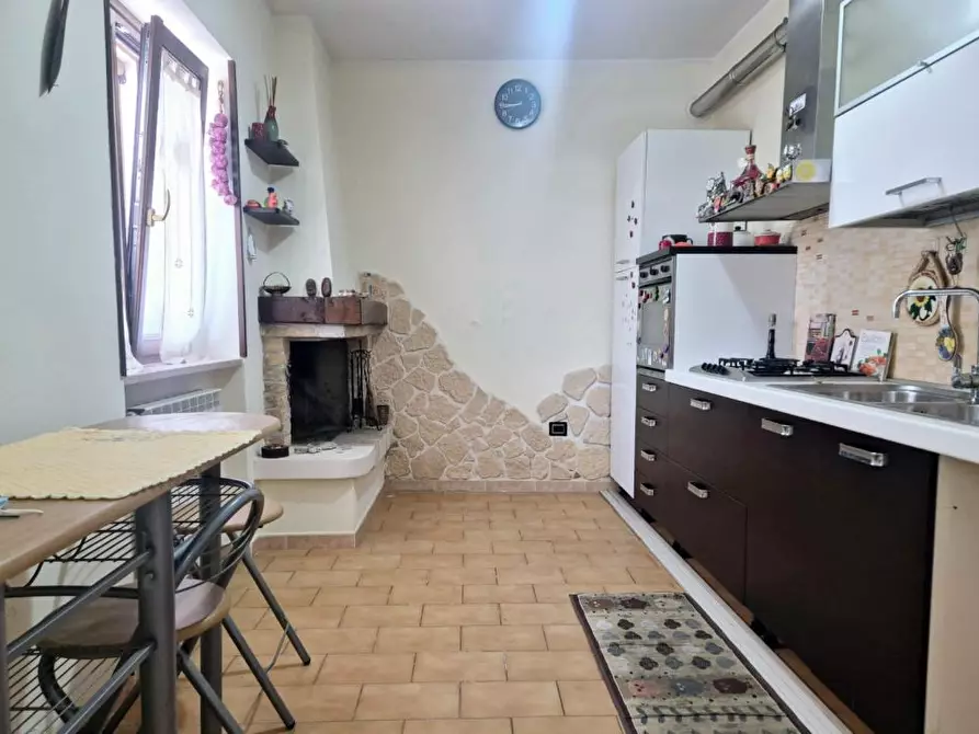 Immagine 6 di Casa semindipendente in vendita  a Casacanditella