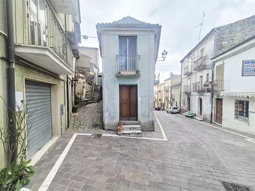 Immagine 2 di Casa semindipendente in vendita  23 a Guilmi