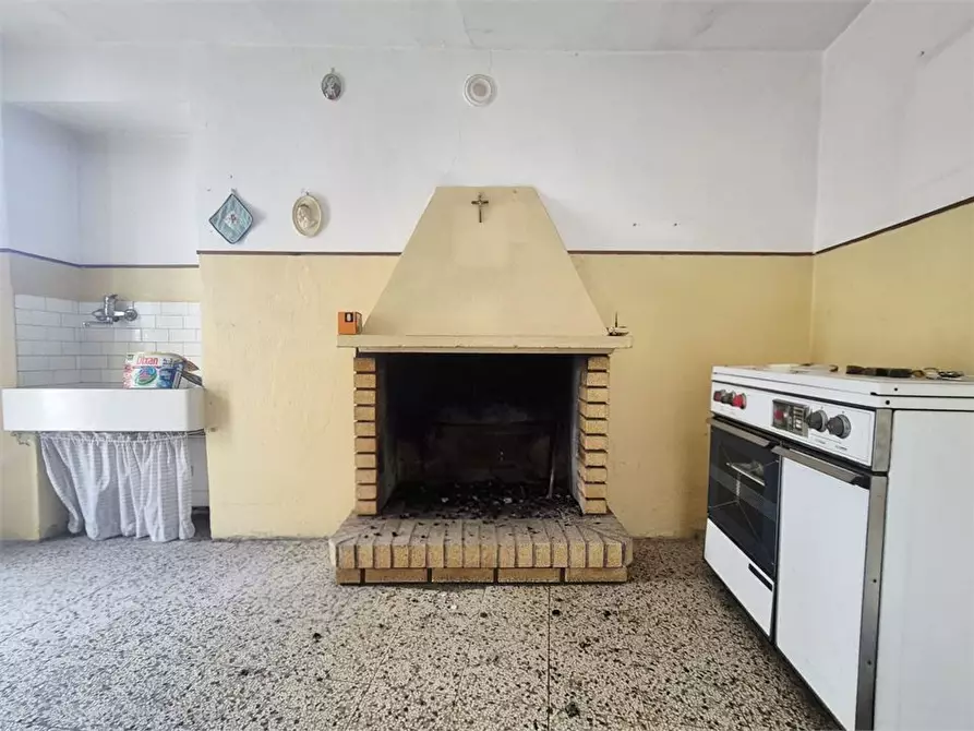 Immagine 7 di Casa semindipendente in vendita  23 a Guilmi