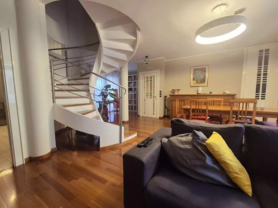 Immagine 6 di Casa semindipendente in vendita  a Gissi