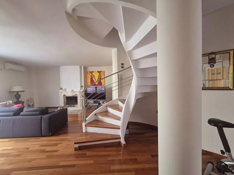 Immagine 5 di Casa semindipendente in vendita  a Gissi