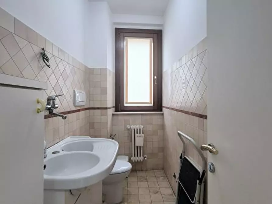 Immagine 8 di Casa semindipendente in vendita  a Gissi