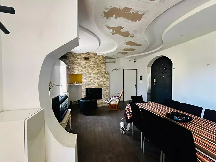 Immagine 7 di Casa semindipendente in vendita  75 a Casoli