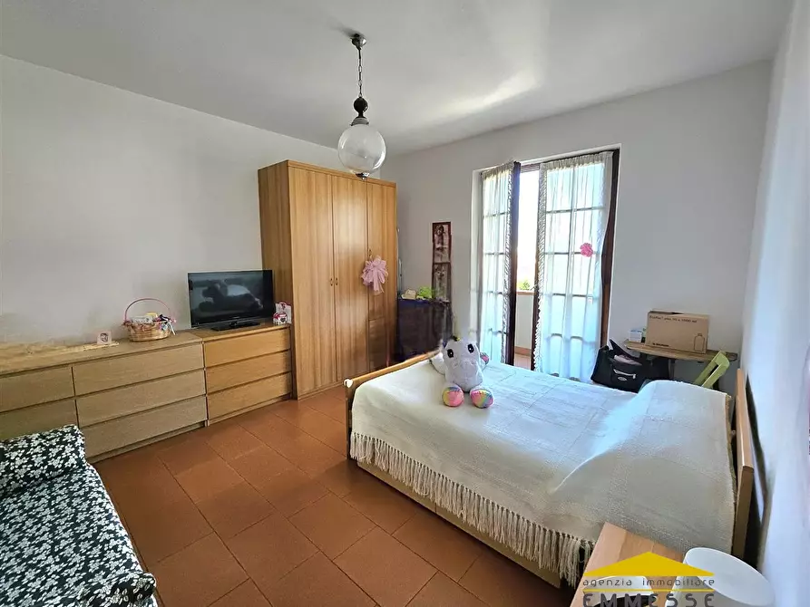 Immagine 10 di Appartamento in vendita  a Massa
