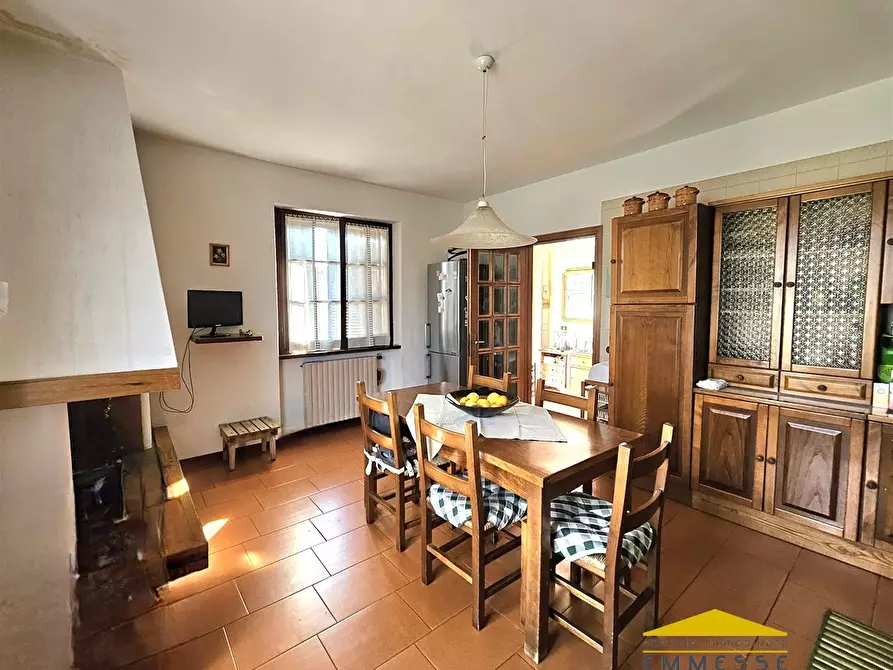 Immagine 6 di Appartamento in vendita  a Massa