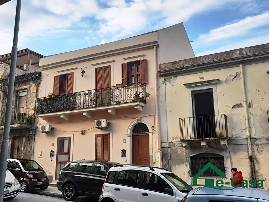 Immagine 1 di Casa semindipendente in vendita  6 a Messina