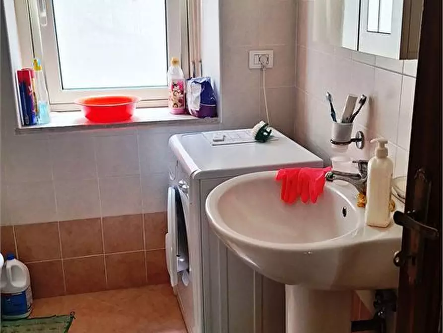 Immagine 8 di Casa semindipendente in vendita  6 a Messina