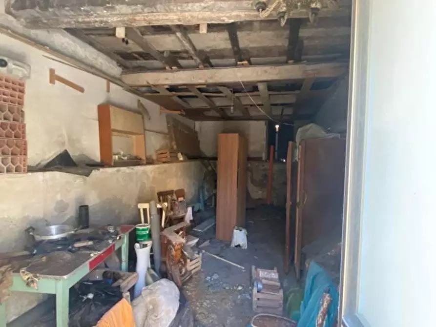 Immagine 9 di Casa semindipendente in vendita  a Messina