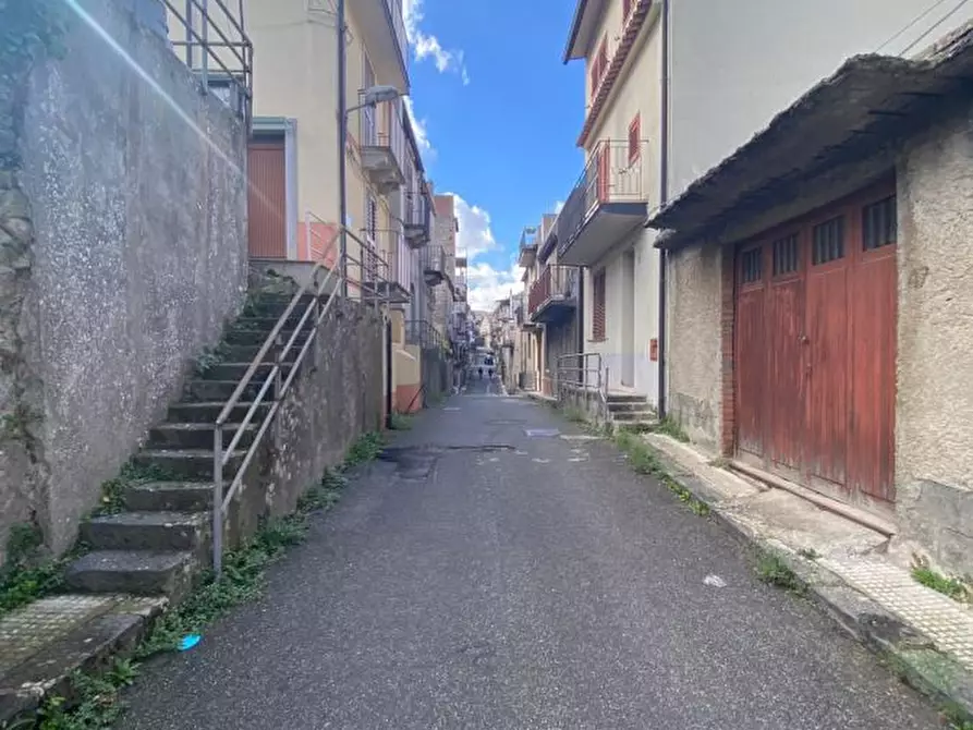 Immagine 2 di Casa semindipendente in vendita  49 a Montalbano Elicona