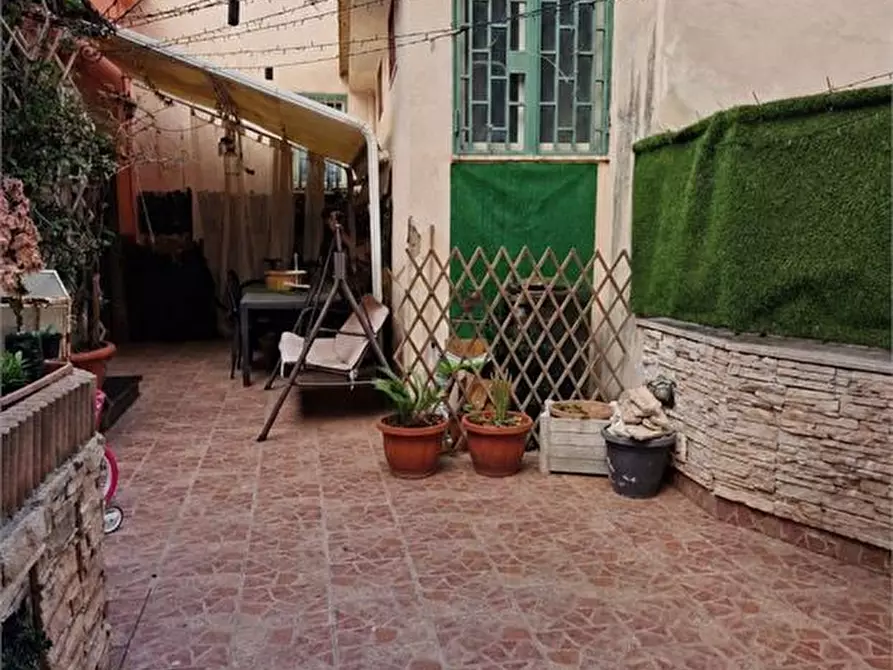 Immagine 2 di Casa semindipendente in vendita  a Boscoreale