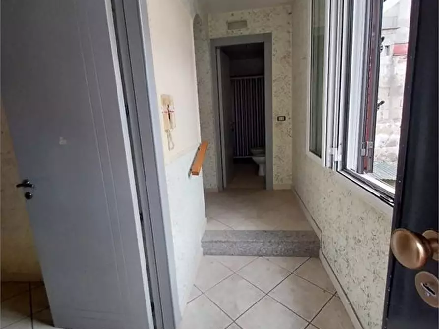 Immagine 3 di Casa semindipendente in vendita  a Acerra