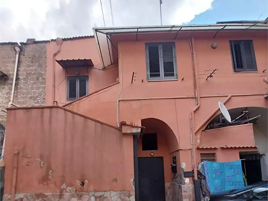 Immagine 8 di Casa semindipendente in vendita  a Acerra