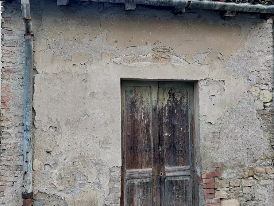 Immagine 2 di Casa semindipendente in vendita  a Felino