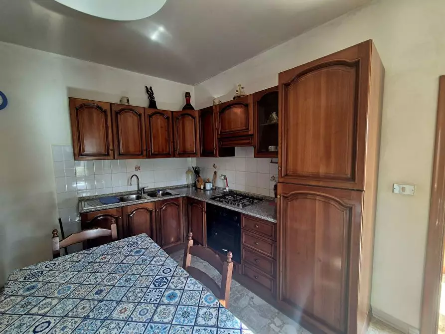 Immagine 4 di Casa semindipendente in vendita  a Farindola