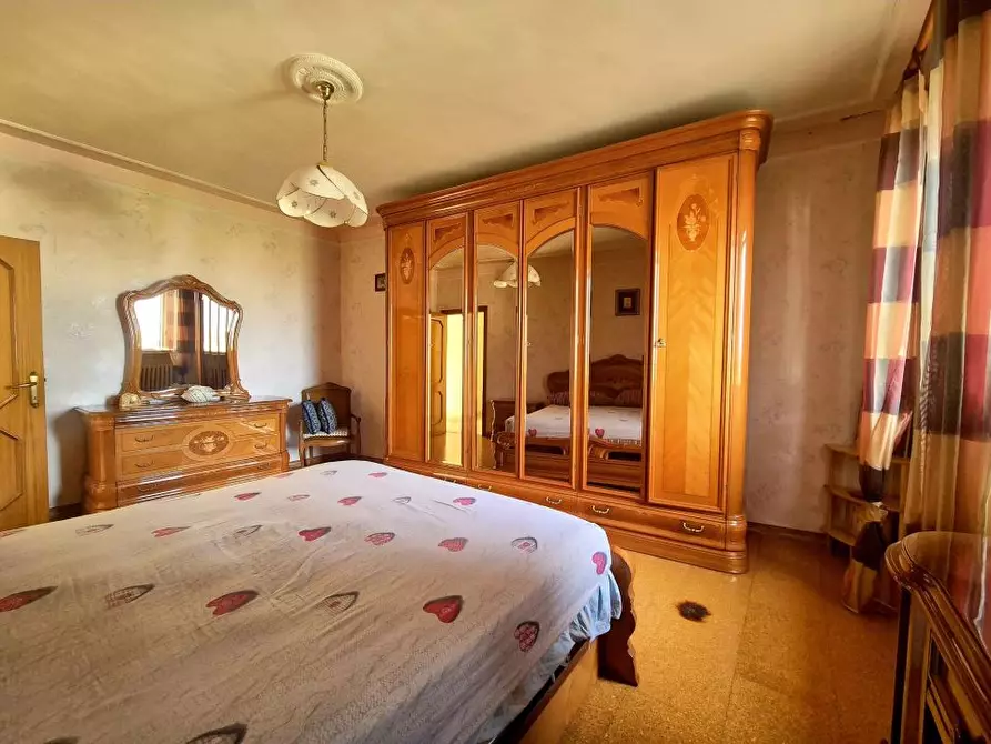 Immagine 8 di Casa semindipendente in vendita  a Farindola