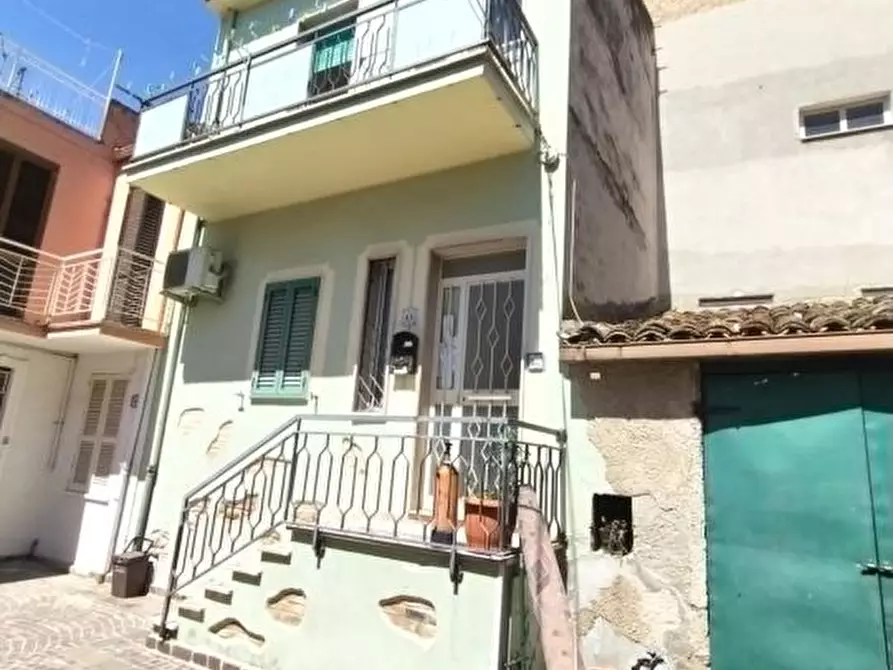 Immagine 4 di Casa semindipendente in vendita  40 a Cepagatti