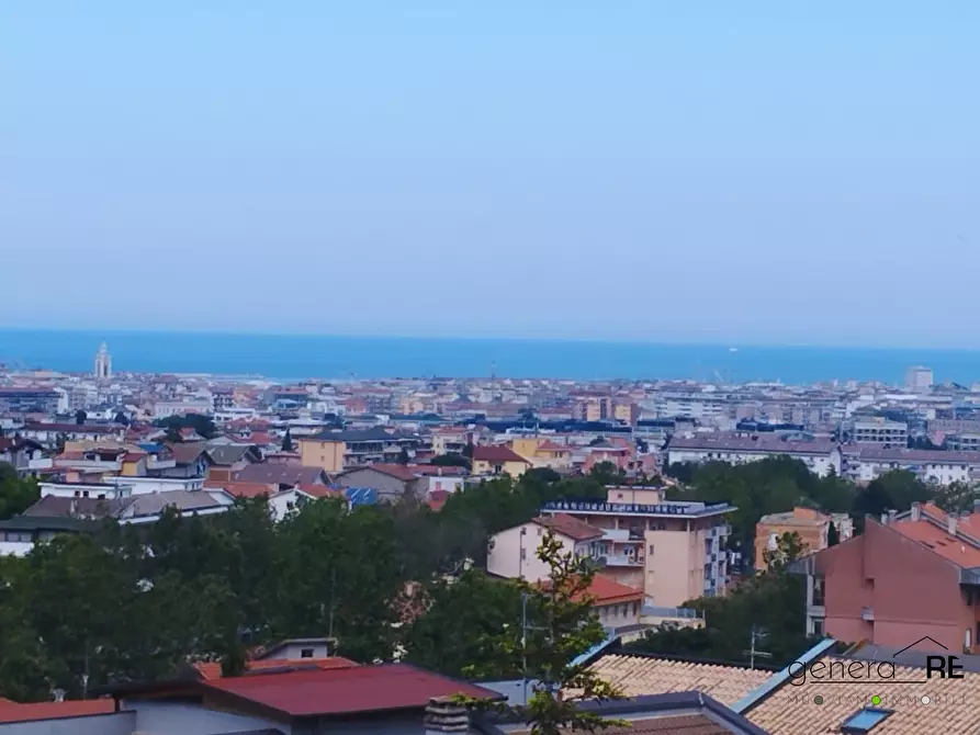 Immagine 1 di Casa semindipendente in vendita  a Pescara