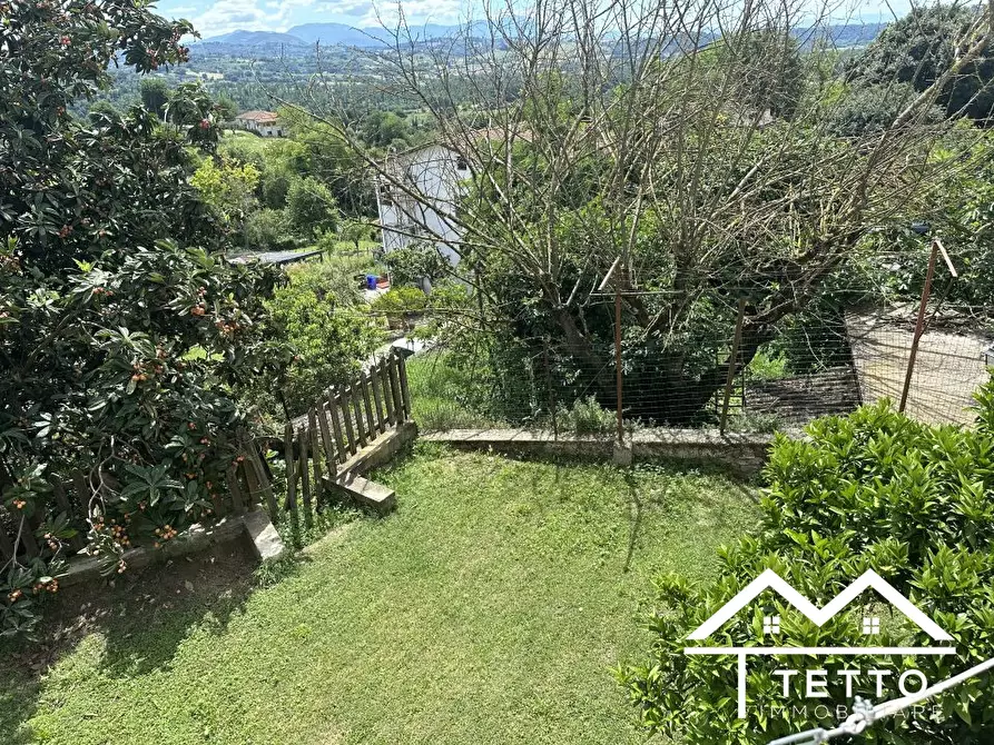 Immagine 10 di Casa semindipendente in vendita  2 a Forano