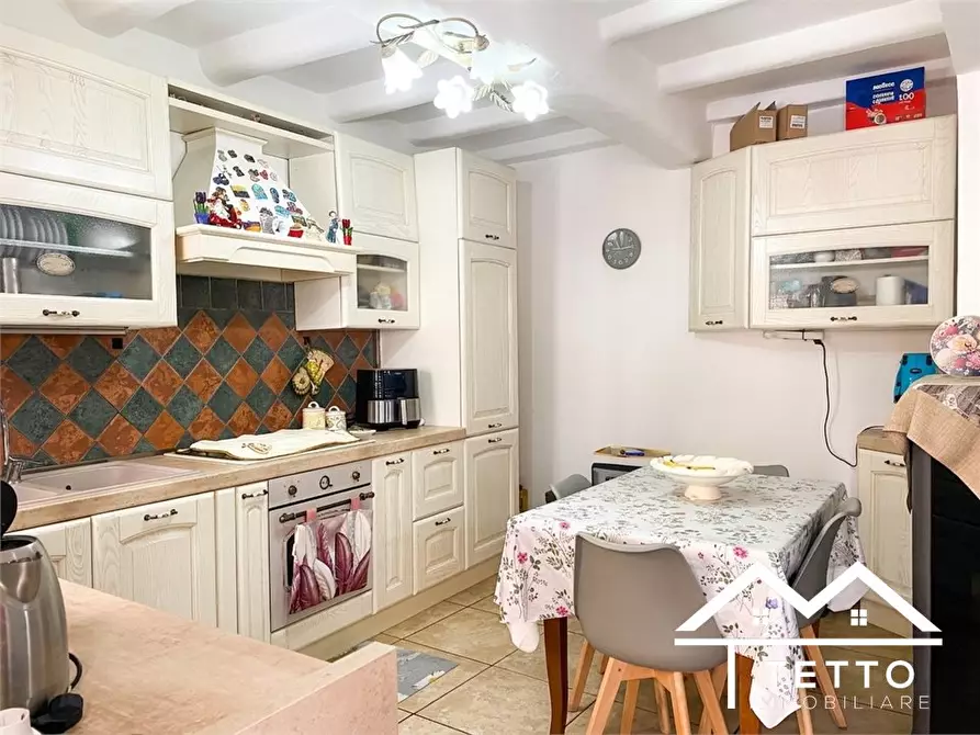 Immagine 4 di Casa semindipendente in vendita  4 a Forano