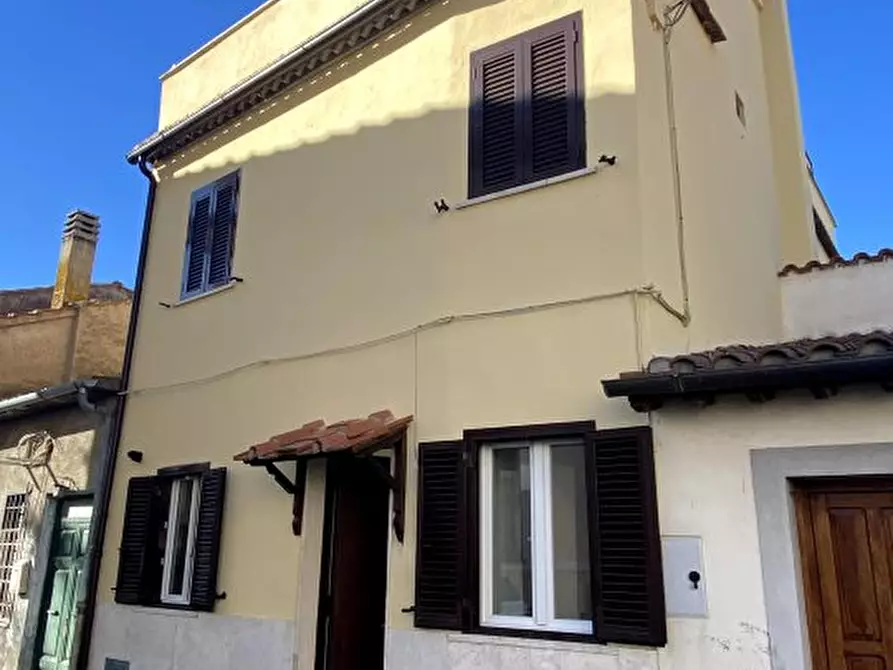 Immagine 2 di Casa semindipendente in vendita  14 a Forano