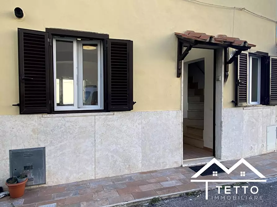 Immagine 3 di Casa semindipendente in vendita  14 a Forano