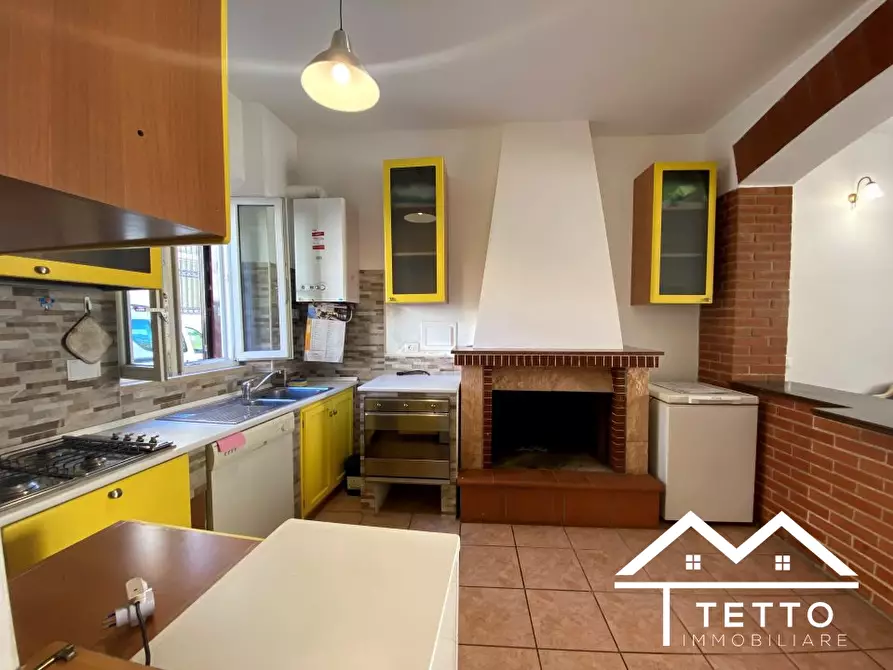 Immagine 5 di Casa semindipendente in vendita  14 a Forano