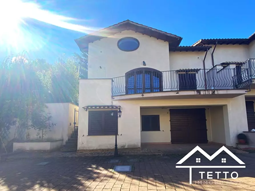 Immagine 2 di Casa semindipendente in vendita  38 a Selci