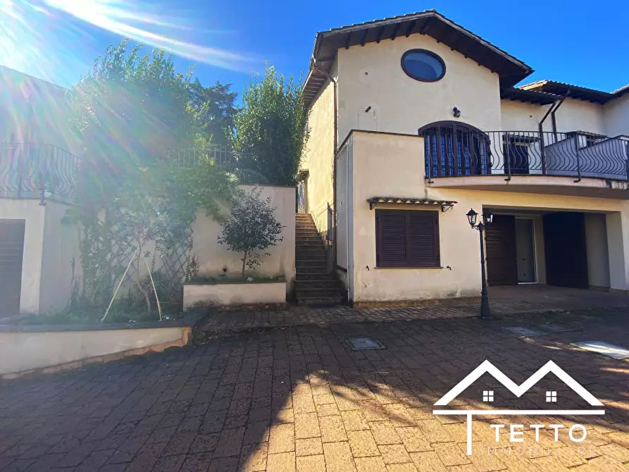 Immagine 1 di Casa semindipendente in vendita  38 a Selci