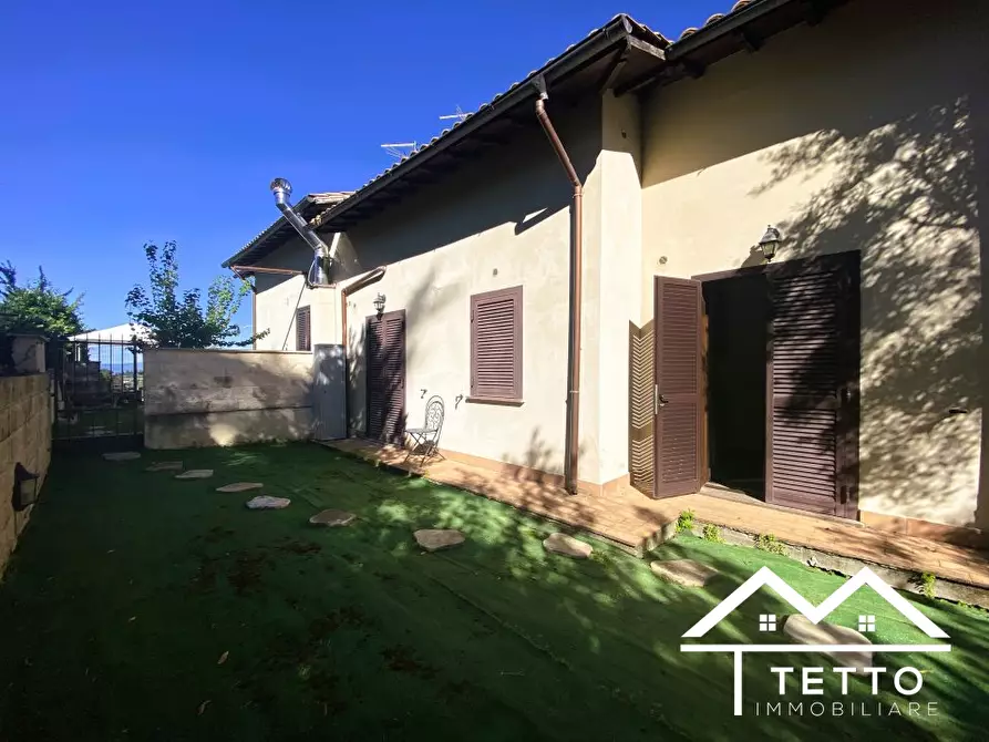 Immagine 7 di Casa semindipendente in vendita  38 a Selci