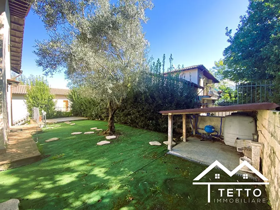 Immagine 9 di Casa semindipendente in vendita  38 a Selci