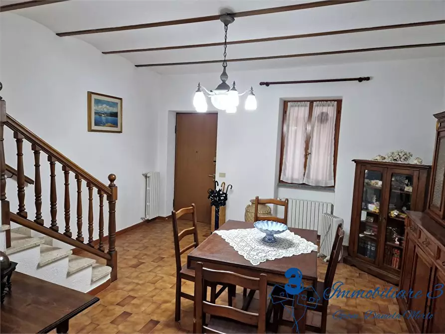 Immagine 2 di Casa semindipendente in vendita  a Villanova D'albenga
