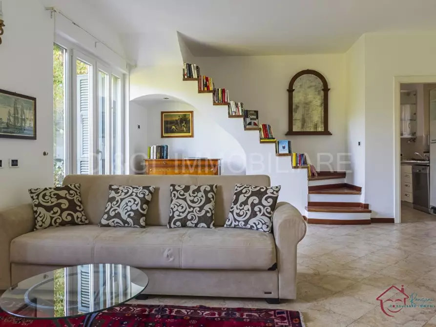 Immagine 1 di Casa semindipendente in vendita  a Garlenda