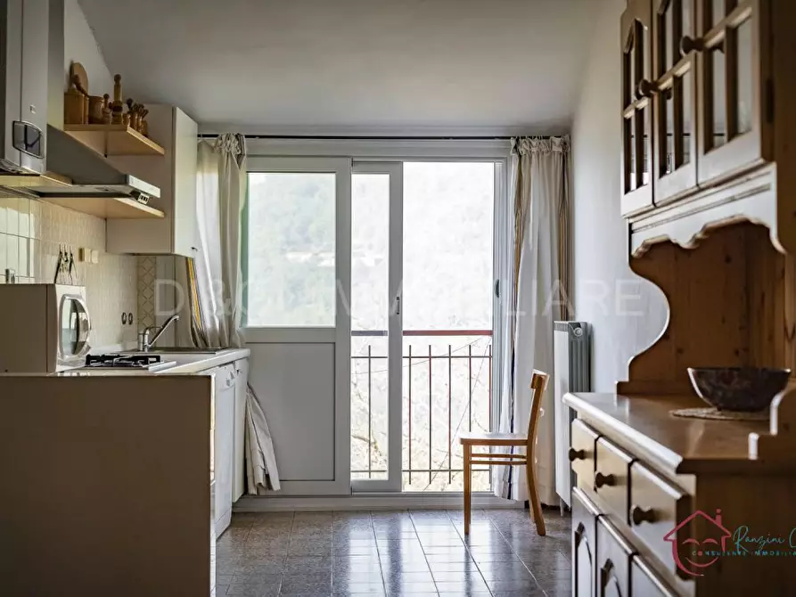 Immagine 1 di Casa semindipendente in vendita  a Onzo