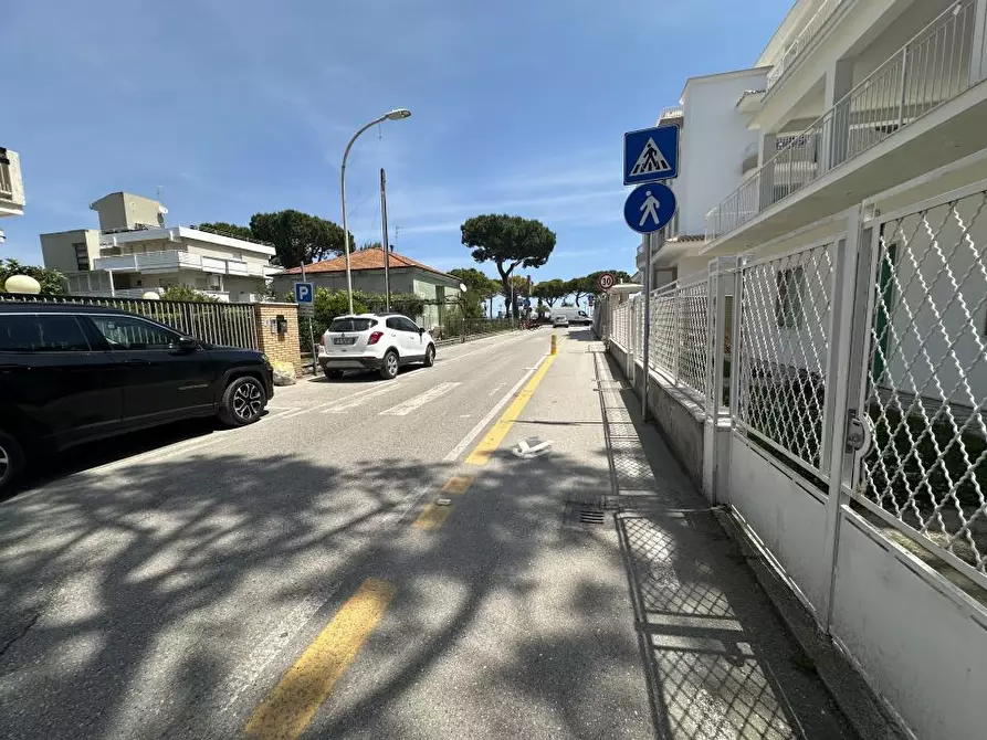 Immagine 7 di Casa semindipendente in vendita  11 a Tortoreto