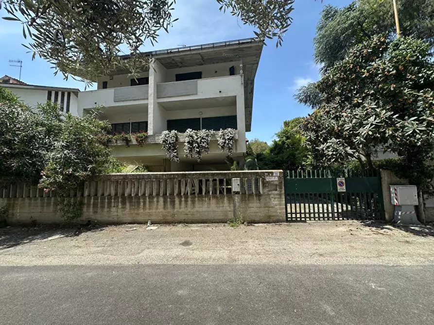 Immagine 4 di Casa semindipendente in vendita  11 a Tortoreto