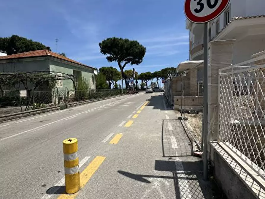 Immagine 8 di Casa semindipendente in vendita  11 a Tortoreto