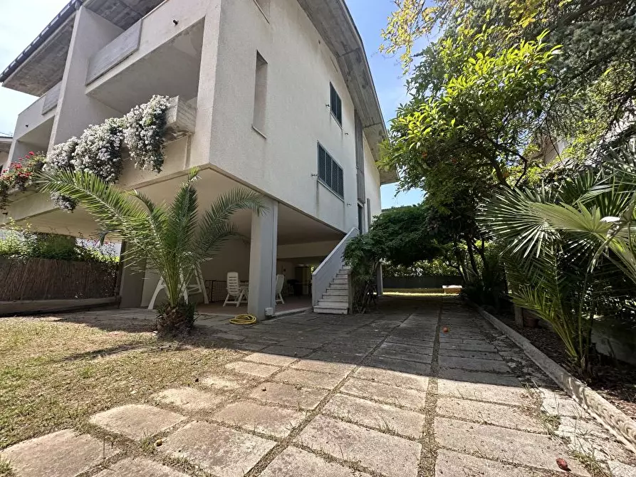 Immagine 5 di Casa semindipendente in vendita  11 a Tortoreto